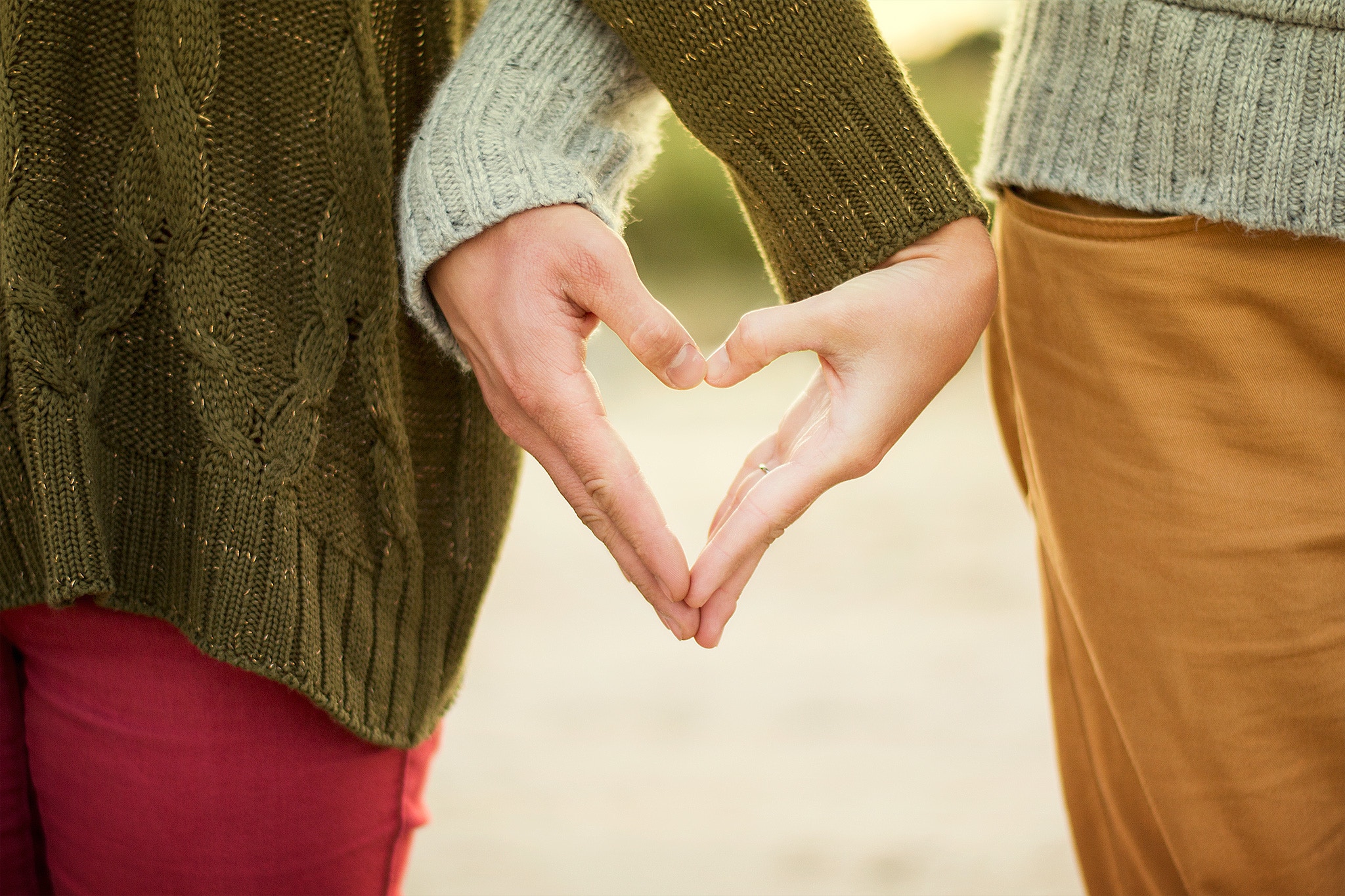 couple relationships: turn and be kind!